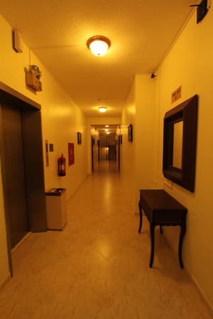 thumbnail: Hallway