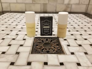 thumbnail: Bathroom amenities