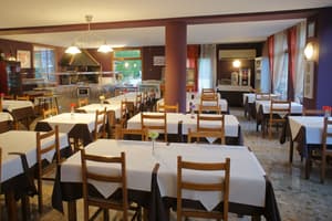 thumbnail: Restaurant