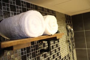 thumbnail: Bathroom amenities
