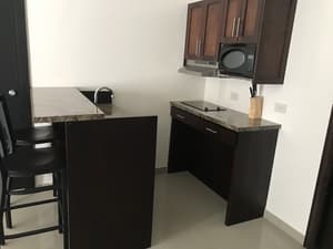thumbnail: Bar (on property)