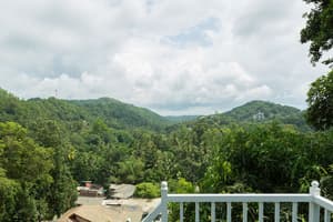 thumbnail: Mountain view