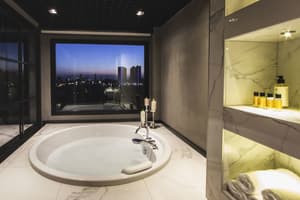 thumbnail: Jetted tub