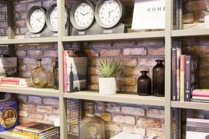 thumbnail: Interior detail