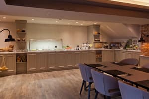 thumbnail: Breakfast area