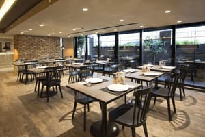 thumbnail: Restaurant