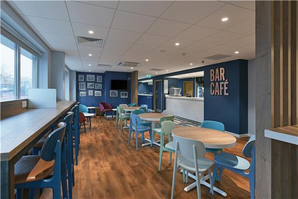 Dining,Dining Area,Restaurant,On-Site