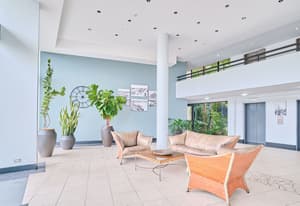 thumbnail: Reception