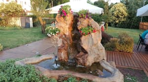 thumbnail: Fountain