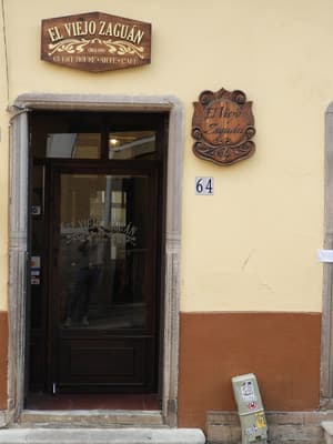 thumbnail: Property entrance