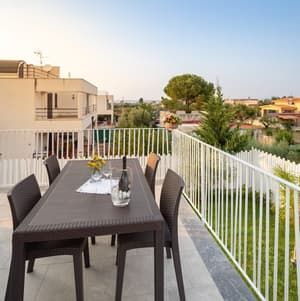 thumbnail: Terrace/patio