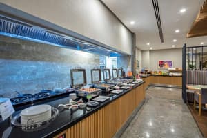thumbnail: Restaurant
