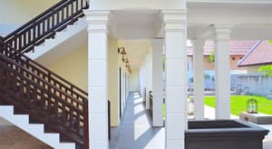 thumbnail: Staircase