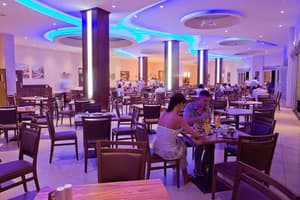 thumbnail: Dining