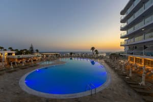thumbnail: Outdoor pool