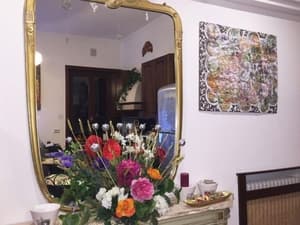 thumbnail: Interior