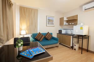thumbnail: Living area