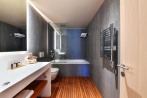 thumbnail: Bathroom