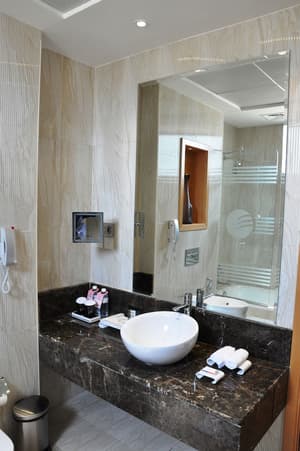 thumbnail: Bathroom