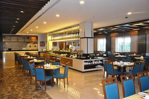 thumbnail: Restaurant