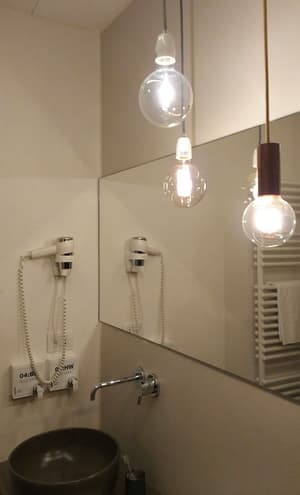 thumbnail: Bathroom