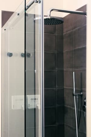 thumbnail: Bathroom shower