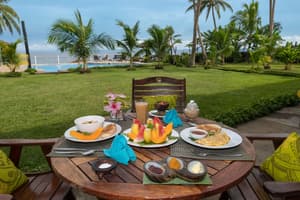 thumbnail: Breakfast area