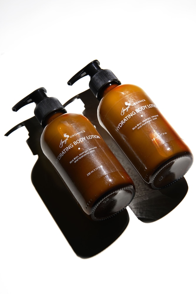 Bathroom amenities