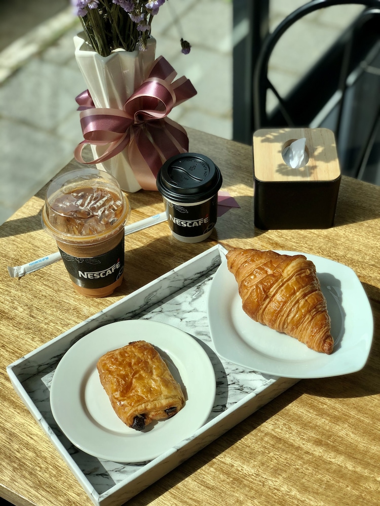 Coffee shop