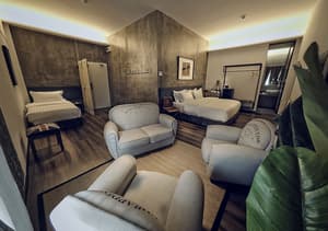 thumbnail: Living room