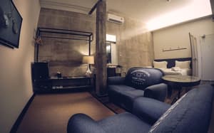 thumbnail: Room