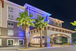 thumbnail: Exterior