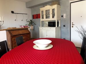 thumbnail: Interior