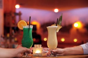 thumbnail: Bar (on property)