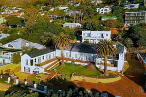 thumbnail: Front of property
