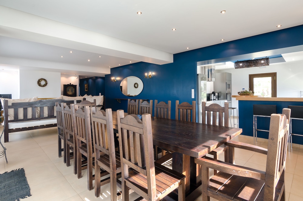 Restaurant-cafeteria