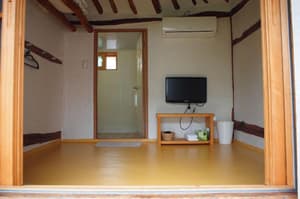 thumbnail: General view