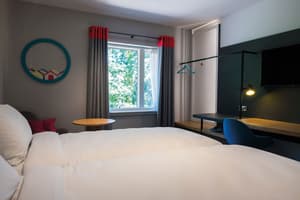 thumbnail: Room