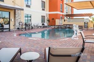 thumbnail: Pool