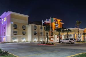 thumbnail: Exterior