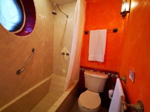 thumbnail: Front of property
