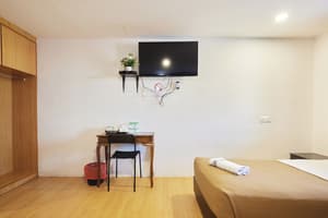 thumbnail: Room