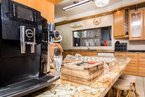 thumbnail: Coffee service