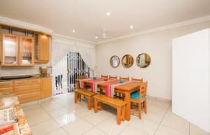 thumbnail: Breakfast area