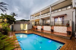 thumbnail: Outdoor pool