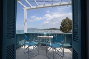 thumbnail: Balcony