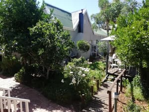 thumbnail: Property grounds