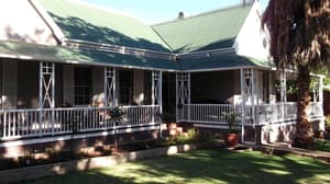 thumbnail: Exterior
