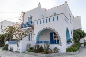 thumbnail: Exterior