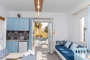 thumbnail: Private kitchenette